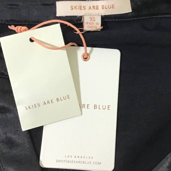 SKIES ARE BLUE XS black satin collared long sleeve button tie top blouse NWT 0B3 - Picture 4 of 7